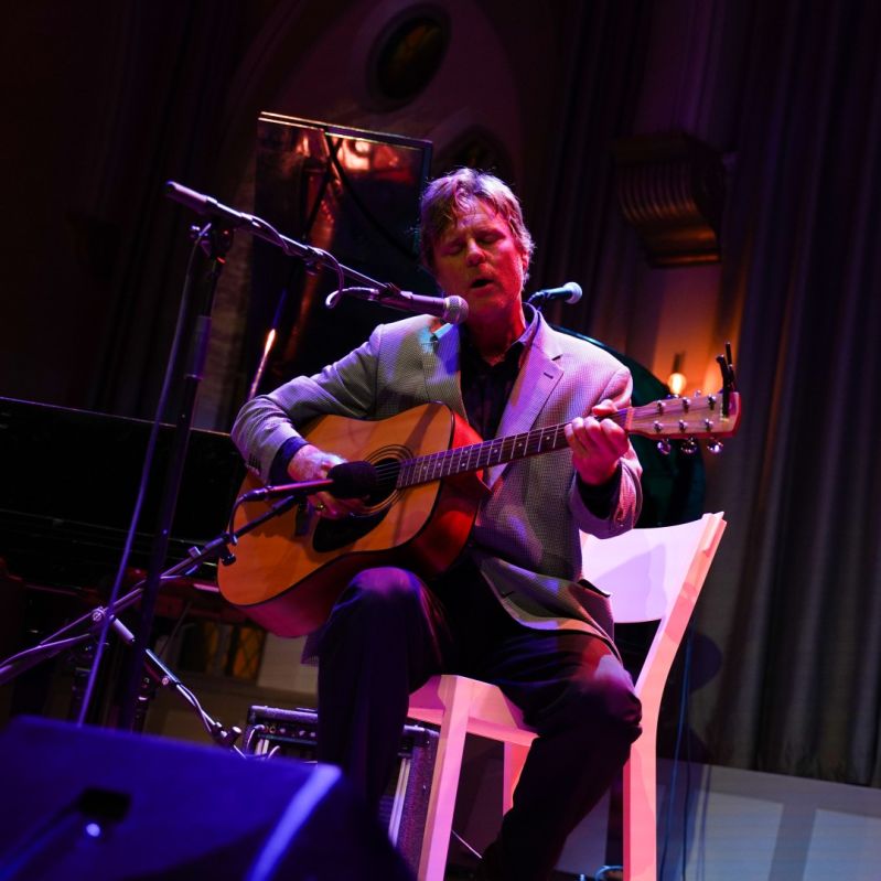 Från en konsert med Nicolai Dunger på Mötesplats Mariatorget.